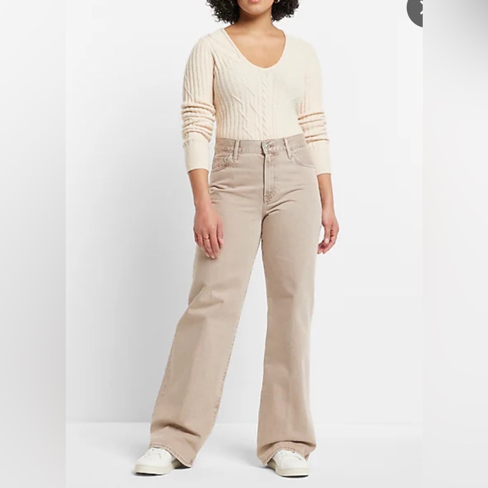 Express Curve Friendly wide leg jeans size 16R Neutral